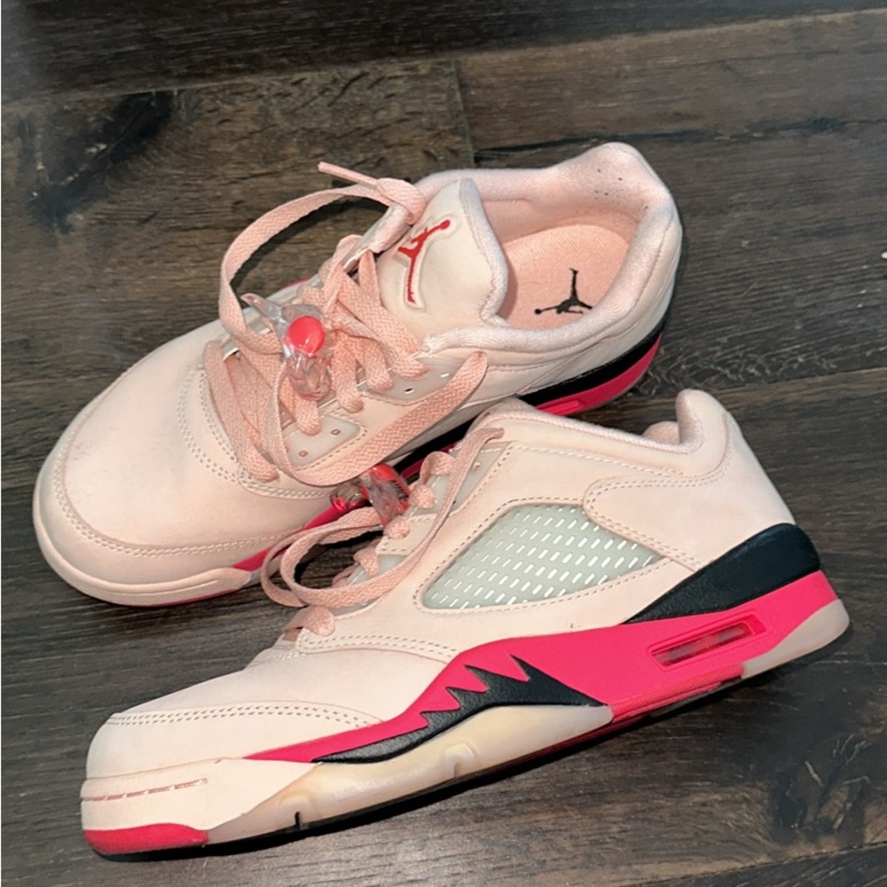 Women’s Jordan 5 Pink